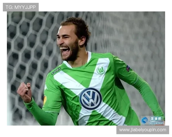 米兰球探高度评价卡雷查斯亨克冬窗报价高达4000万欧